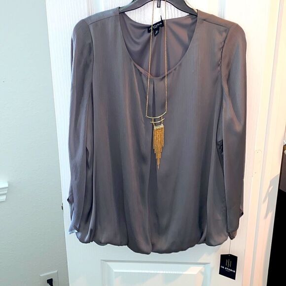 ❤️NEW I.N. Studio Woman Blouse BONUS NECKLACE INCLUDED - Picture 1 of 9